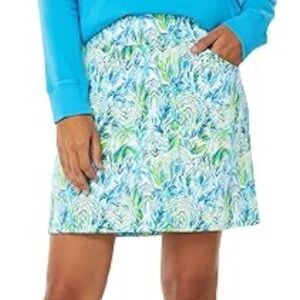 Lilly Pulitzer Jonas Skort in the "Resort White Out to Play" pattern. 
NWT SZ 10